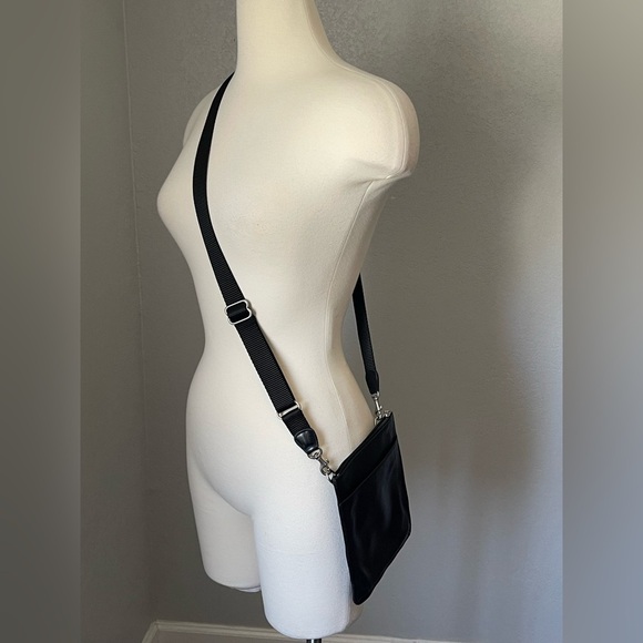 Coach Black Crossbody Bag with Adjustable Strap - Picture 1 of 7